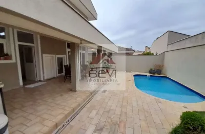 Casa condomínio terras, 3 suítes, área gourmet, piscina e 4 vgs