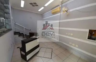Casa comercial central região de grande fluxo  cod: 7610