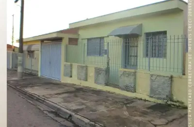 Casa para venda em são joão da boa vista, jardim são jorge, 4 dormitórios, 2 banheiros, 2 vagas