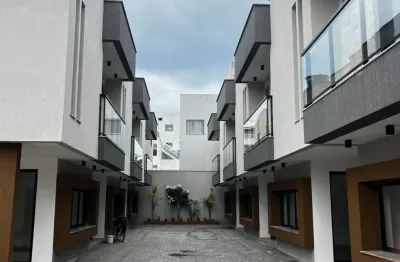 Casa em condomínio fechado com 3 quartos à venda no Ipitanga, Lauro de Freitas 