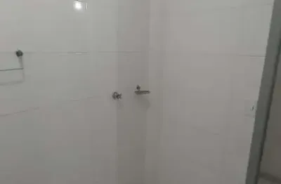 Casa com 2 quartos para alugar na Rua do Pomar, 89, Vila das Mercês, São Paulo