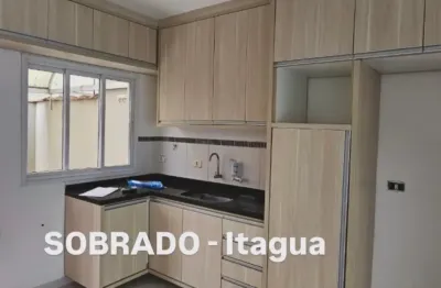 Casa sobrado itagua com 2 quartos e quintal com móveis planejados em ubatuba praia itagua