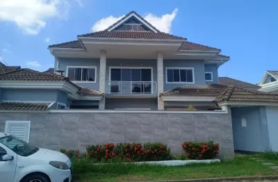 Alugo linda casa em vargem pequena 3 suítes, closet, sótão, piscina, sauna e churrasqueira !