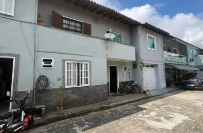 Casa com 4 quartos à venda no Jardim Flamboyant, Cabo Frio 
