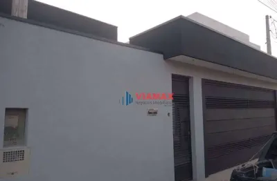 Casa numa excelente localização no coração do villa branca