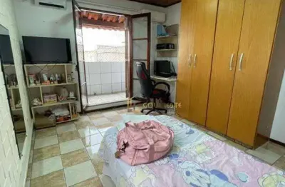 Sobrado com 3 dormitórios à venda, 250 m² por R$ 760.000,00 - Vila Carmosina - São Paulo/SP