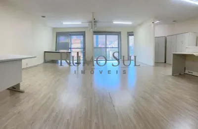 Sala comercial para alugar na rua ministro nelson hungria, 239, morumbi, são paulo por r$ 5.000