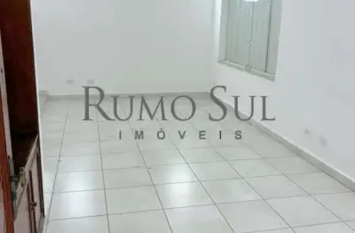 Casa com 3 quartos para alugar na guaruva, 429, cidade dutra, são paulo por r$ 5.500