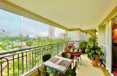 Apartamento com 3 quartos à venda na Rua São Benedito, 701, Alto da Boa Vista, São Paulo por R$ 3.200.000