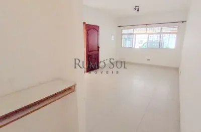 Casa com 3 quartos para alugar na Rua Santo Alberto, 212, Vila São Pedro, São Paulo por R$ 4.000