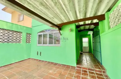 Casa com 3 quartos à venda na carlos falletti, 44, campo grande, são paulo por r$ 629.000