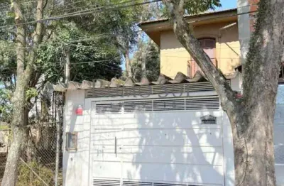Casa com 3 quartos à venda na Rua Osman Fonseca, 64, Interlagos, São Paulo por R$ 590.000