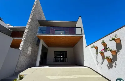 Casa com 3 quartos à venda na Rua José Menescau do Monte, 19, Cabeçudas, Itajaí, 170 m2 por R$ 2.150.000