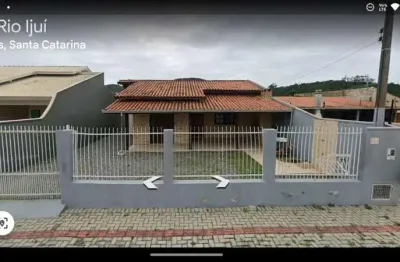 Casa com 3 quartos à venda na Rua Rio Ijuí, 553, Zimbros, Bombinhas, 72 m2 por R$ 1.150.000