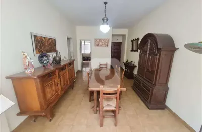 Apartamento amplo e aconchegante na tijuca, com 3 quartos, 2 banheiros e vaga de garagem!