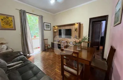 Apartamento de 79m² em rua bucólica e diferenciada da tijuca.