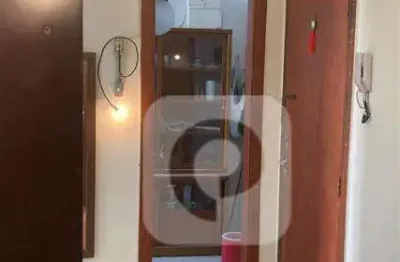 Lindo apartamento reformado com conforto e estilo -58m²- santa teresa