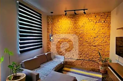 Apartamento reformado – 2 quartos – santa teresa (rua cardeal dom sebastião leme)