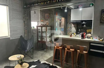 Apartamento 02 quartos na tijuca perto do metrô saens pena!