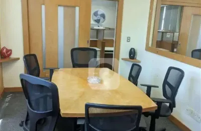 Conjunto de escritório mobiliado e decorado - 130m² avenida rio branco edifício central