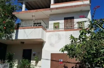 Casa triplex com 4 quartos 331 m² – santa teresa, rio de janeiro