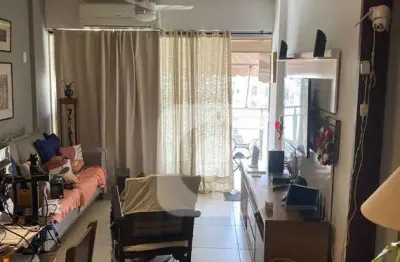 Apartamento à venda na rua guaxupé – tijuca  105 m² | 3 quartos | 3 banheiros