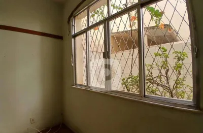 Largo do Verdun -GRAJAÚ - APARTAMENTO, 2 QUARTOS, ÁREA EXTERNA