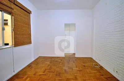 Apartamento quarto e sala na tijuca –  rua haddock lobo – excelente localização