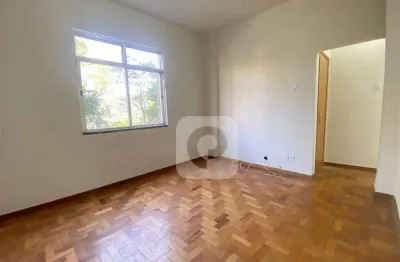 Charme e conforto no coração de santa teresa – 2 quartos e muito verde