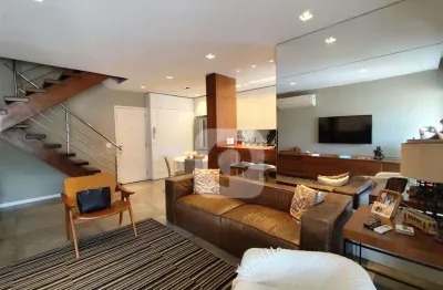 Cobertura de três quartos com piscina e churrasqueira, a poucos minutos do shopping tijuca!