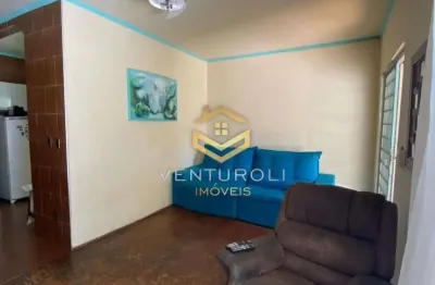 Linda casa espaçosa com 3 quartos, 3 banheiros com ótima localização!