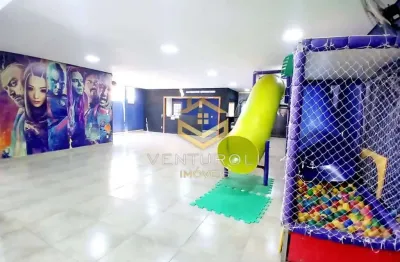 Excelente ponto comercial com 220m², ideal para estúdio de dança, box, muay thai, kickboxing, jiu-jitsu, buffet infantil, hamburgueria entre outros