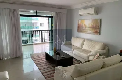 Ao lado da praia com vista para o mar. reformado. 140m2 útil. 03 dormitórios. 02 suítes. 02 vagas
