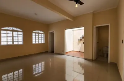 Casa com 3 quartos à venda no Jardim Irajá, Ribeirão Preto 