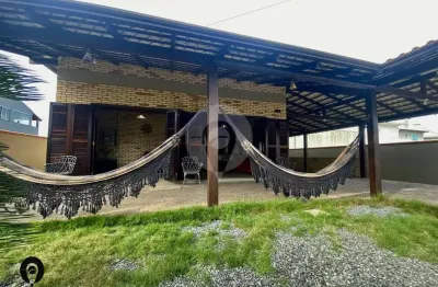 Casa com 2 quartos à venda em Zimbros, Bombinhas 