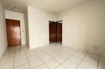 Apartamento em frente ao max muffato, com 2 dormitórios, 1 vaga, portaria e lazer.