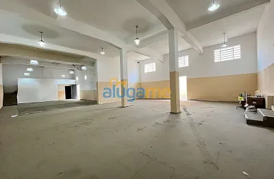 Galpão comercial no centro, com 420 m², próximo ao poupatempo e mercadão.