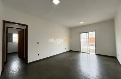 Apartamento na boa vista, com 2 dormitórios (1 suíte), além de 1 vaga de garagem.