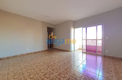 Apartamento na vila imperial com 2 dormitórios (1 suíte), vaga coberta, elevador e portaria.