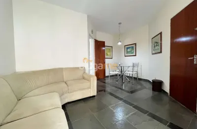 Apartamento com 02 dormitórios no condomínio panorama center, com 02 banheiros e 01 vaga rotativa.