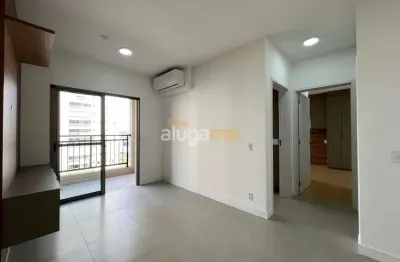 Apartamento novo com fino acabamento no condomínio sense, com 02 dormitórios (01 suíte), 02 banheiros, vaga coberta e condomínio com lazer.