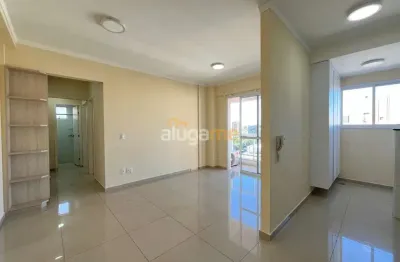 Apartamento no condomínio vittoria residence, com 2 dormitórios e 2 vagas, e ar-condicionado.