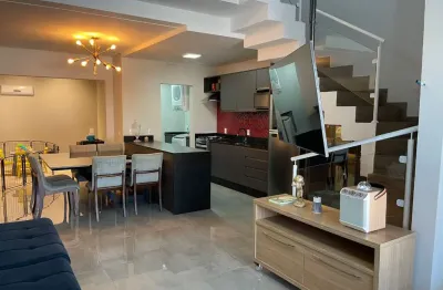 Casa com 3 quartos à venda no centro balneário camboriú.aceita 800 mil entrada restante parcelado!