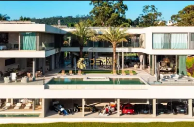 Casa em condomínio fechado com 8 quartos à venda na praça china, 648, tamboré, santana de parnaíba por r$ 120.000.000