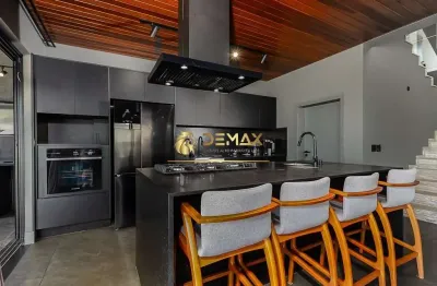 Casa em condomínio fechado com 4 quartos para alugar na avenida aquarela do brasil, 1254, condomínio residencial jaguary, são josé dos campos por r$ 25.000