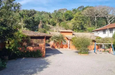 Casa com 2 dormitórios à venda, 196 m² por r$ 3.800.000,00 - cachoeira do bom jesus - florianópolis/sc