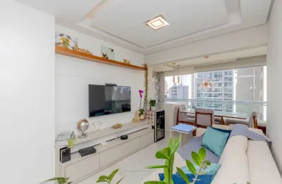 Versátil apartamento tipo para venda em aclimação com 2 quartos, sendo 1 suíte, 74m²