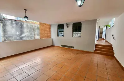 Sensacional casa tipo para venda em chácara inglesa com 3 quartos, sendo 1 suíte, 300m²
