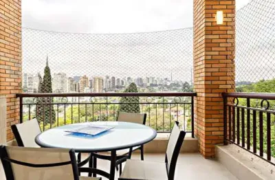Versátil duplex para venda em pacaembu com 4 quartos, sendo 4 suítes, 278m²