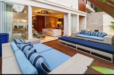 Imperdível casa tipo para venda em pacaembu com 3 quartos, sendo 3 suítes, 600m²
